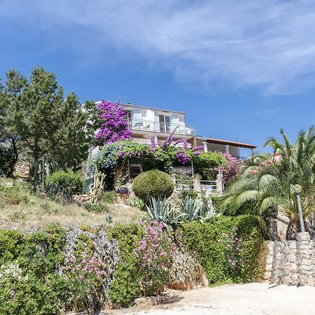 Apartments Dinko Gdinj Luaran gambar